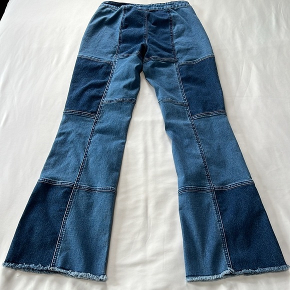 AZI Patchwork Flare Leg Jeans - Picture 3 of 5